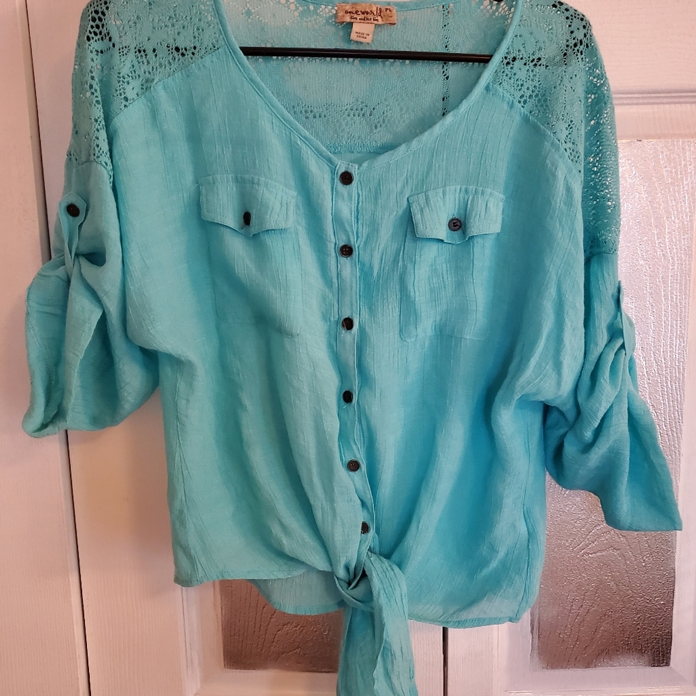 One World Aqua Lace Top Size PL
